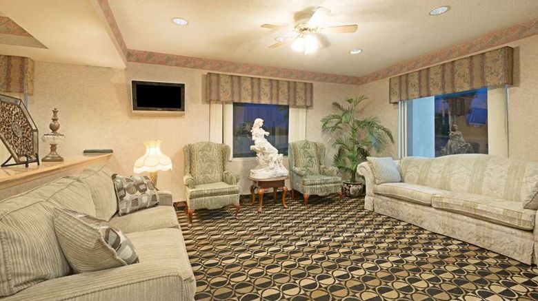 <b>Days Inn Greenville Lobby</b>. Images powered by <a href="https://iceportal.shijigroup.com/" title="IcePortal" target="_blank">IcePortal</a>.