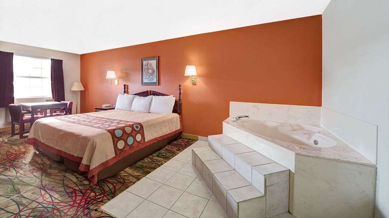 <b>Super 8 Dallas South Suite</b>. Images powered by <a href="https://iceportal.shijigroup.com/" title="IcePortal" target="_blank">IcePortal</a>.