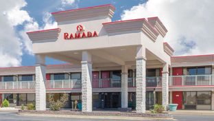 Ramada Edgewood Hotel & Conf Center