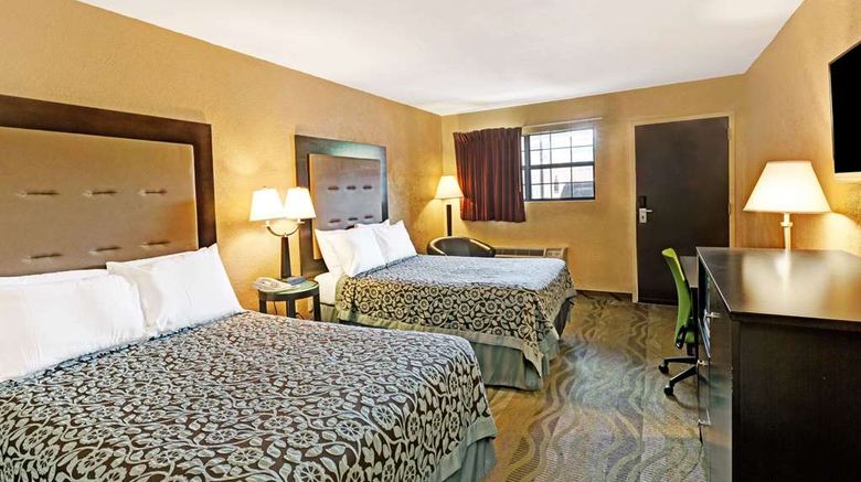 <b>Days Inn Cherokee/Smokey Mountains Room</b>. Images powered by <a href="https://iceportal.shijigroup.com/" title="IcePortal" target="_blank">IcePortal</a>.