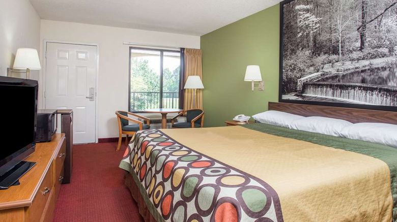 <b>Super 8 Lavonia Room</b>. Images powered by <a href="https://iceportal.shijigroup.com/" title="IcePortal" target="_blank">IcePortal</a>.