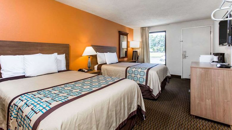<b>Days Inn Norfolk Room</b>. Images powered by <a href="https://iceportal.shijigroup.com/" title="IcePortal" target="_blank">IcePortal</a>.