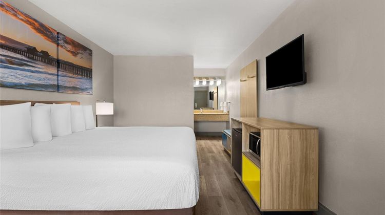 Days Inn Norfolk Room