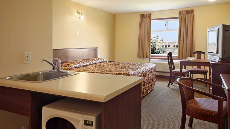 <b>Super 8 Fort Saskatchewan Room</b>. Images powered by <a href="https://iceportal.shijigroup.com/" title="IcePortal" target="_blank">IcePortal</a>.