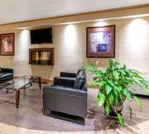 Ramada Coquitlam Lobby