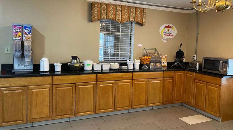 <b>Super 8 Covington Other</b>. Images powered by <a href="https://iceportal.shijigroup.com/" title="IcePortal" target="_blank">IcePortal</a>.