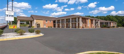 Super 8 Covington Exterior