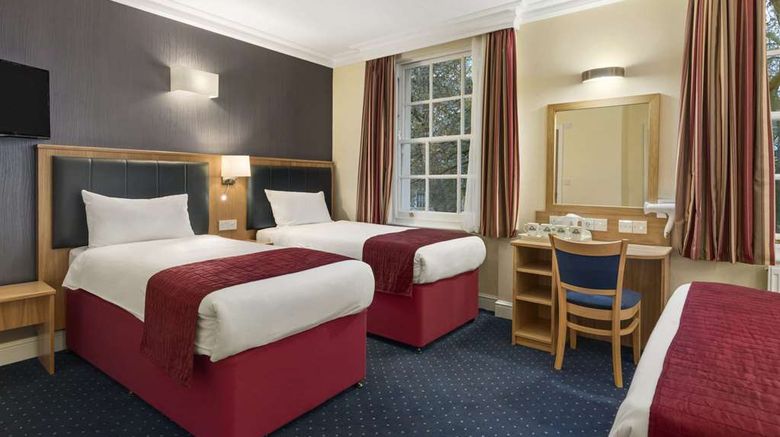 <b>Days Inn by Wyndham London Hyde Park Room</b>. Images powered by <a href="https://iceportal.shijigroup.com/" title="IcePortal" target="_blank">IcePortal</a>.