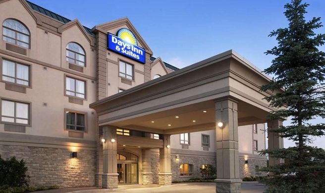 Days Inn & Suites Collingwood Exterior