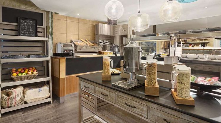 Ramada Hotel & Suites Coventry Restaurant