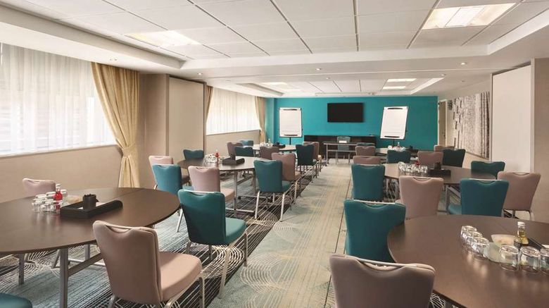 <b>Ramada Hotel & Suites Coventry Meeting</b>. Images powered by <a href="https://iceportal.shijigroup.com/" title="IcePortal" target="_blank">IcePortal</a>.