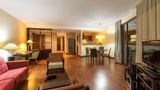 Ramada Hotel and Suites Noumea Suite
