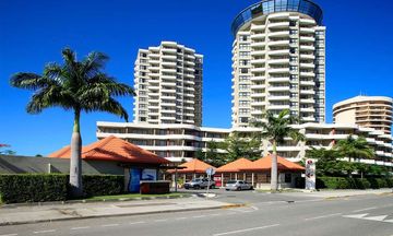 Ramada Hotel and Suites Noumea