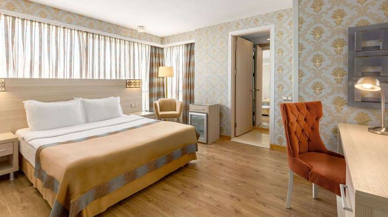 <b>Ramada Hotel Ankara Room</b>. Images powered by <a href="https://iceportal.shijigroup.com/" title="IcePortal" target="_blank">IcePortal</a>.