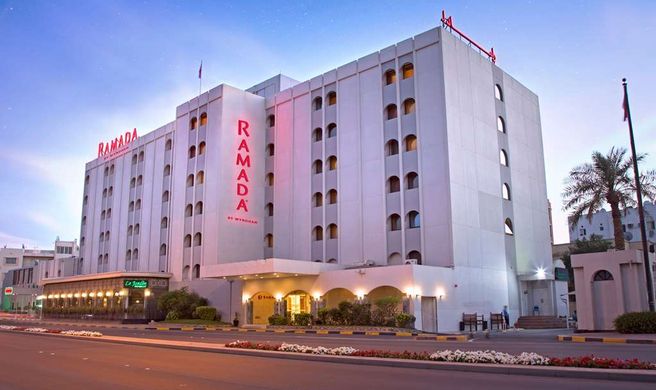 Ramada Hotel Bahrain Exterior