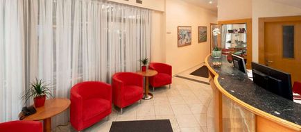Ramada Prague City Centre Lobby
