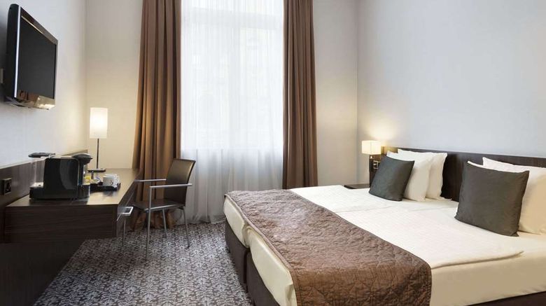 <b>Ramada Frankfurt City Centre Room</b>. Images powered by <a href="https://iceportal.shijigroup.com/" title="IcePortal" target="_blank">IcePortal</a>.