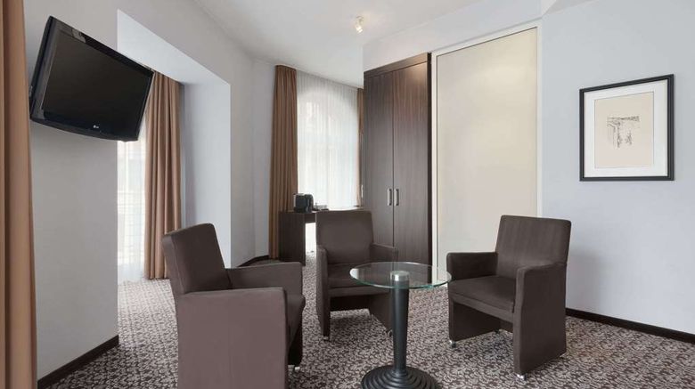 <b>Ramada Frankfurt City Centre Suite</b>. Images powered by <a href="https://iceportal.shijigroup.com/" title="IcePortal" target="_blank">IcePortal</a>.