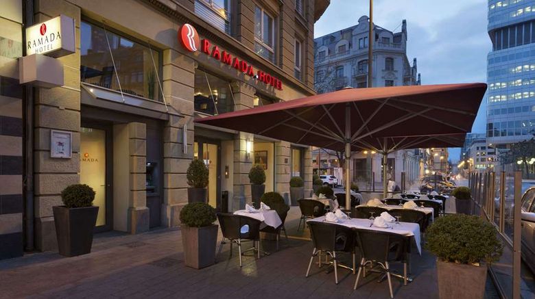 <b>Ramada Frankfurt City Centre Exterior</b>. Images powered by <a href="https://iceportal.shijigroup.com/" title="IcePortal" target="_blank">IcePortal</a>.