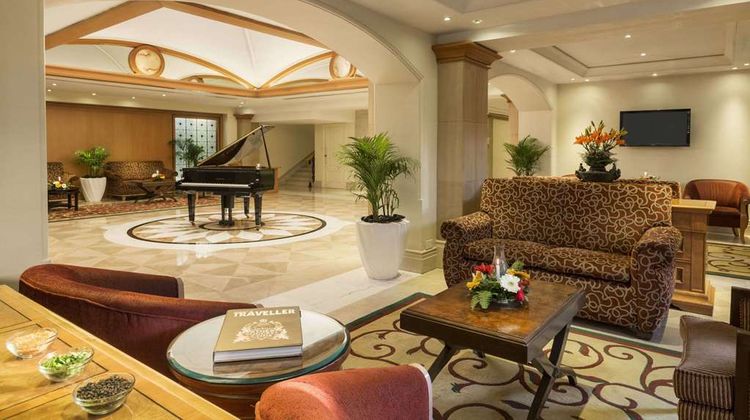 Ramada Plaza Palm Grove Lobby