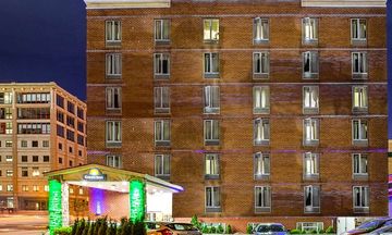 Days Inn Long Island City