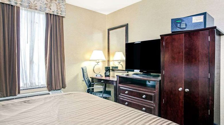 <b>Days Inn Long Island City Room</b>. Images powered by <a href="https://iceportal.shijigroup.com/" title="IcePortal" target="_blank">IcePortal</a>.