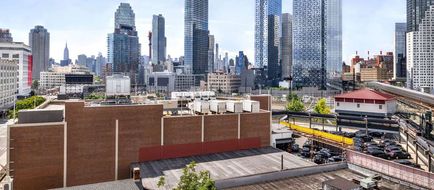 Days Inn Long Island City Exterior