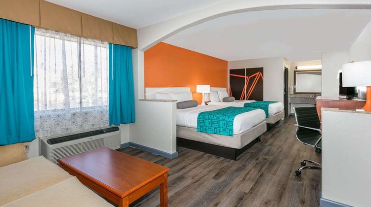Howard Johnson Lafayette Room