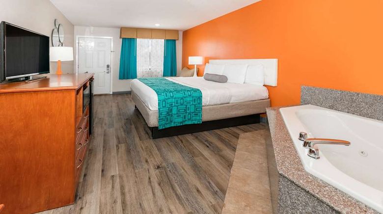 <b>Howard Johnson Lafayette Room</b>. Images powered by <a href="https://iceportal.shijigroup.com/" title="IcePortal" target="_blank">IcePortal</a>.
