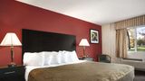 Traverse City MI Travelodge Room
