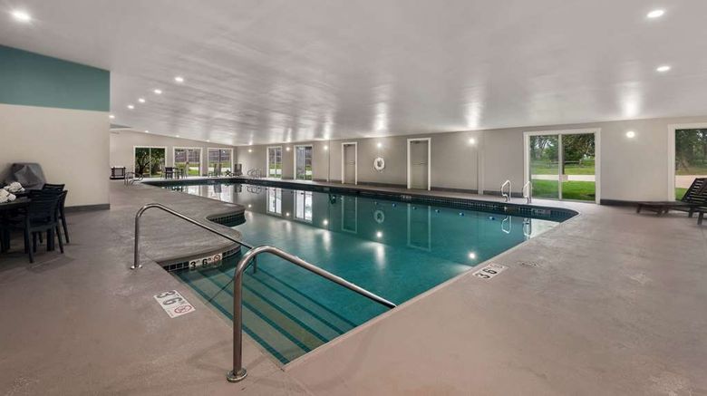 <b>Wyndham Garden Galena Hotel & Day Spa Pool</b>. Images powered by <a href="https://iceportal.shijigroup.com/" title="IcePortal" target="_blank">IcePortal</a>.