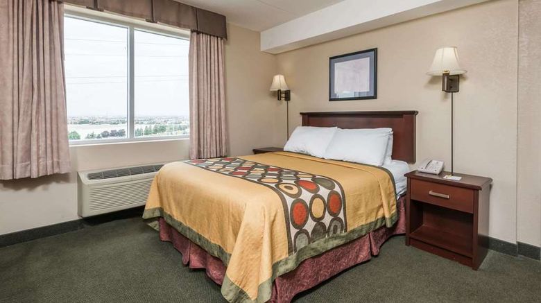 <b>Super 8 Mississauga Room</b>. Images powered by <a href="https://iceportal.shijigroup.com/" title="IcePortal" target="_blank">IcePortal</a>.