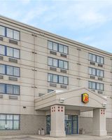Super 8 Mississauga