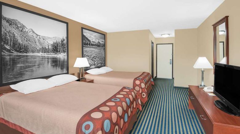 <b>Super 8 Marshalltown Room</b>. Images powered by <a href="https://iceportal.shijigroup.com/" title="IcePortal" target="_blank">IcePortal</a>.