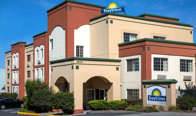 Days Inn Fremont Exterior