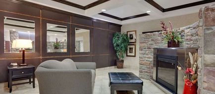 Ramada Stettler Lobby