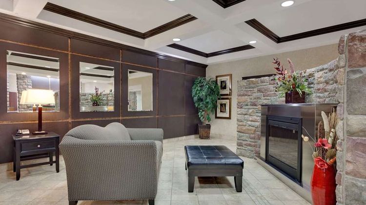 Ramada Stettler Lobby
