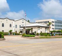 Days Inn/Suites Webster NASA Exterior