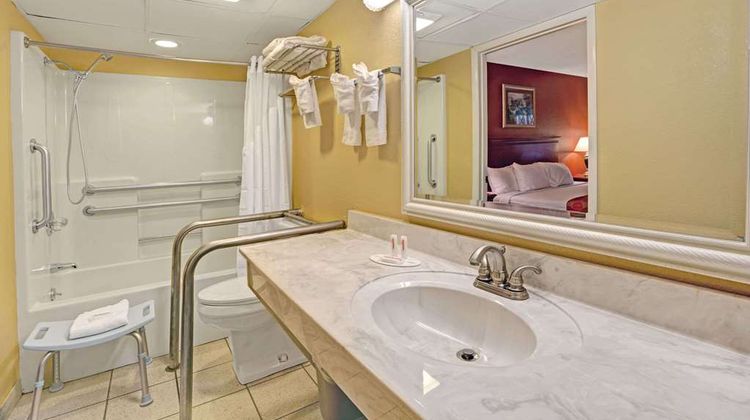 Super 8 Downtown Gatlinburg Conv Ctr Room