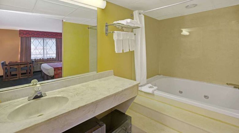 <b>Super 8 Downtown Gatlinburg Conv Ctr Room</b>. Images powered by <a href="https://iceportal.shijigroup.com/" title="IcePortal" target="_blank">IcePortal</a>.