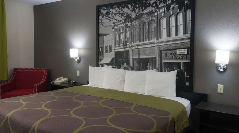 <b>Super 8 Arkansas City Room</b>. Images powered by <a href="https://iceportal.shijigroup.com/" title="IcePortal" target="_blank">IcePortal</a>.