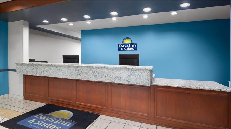 <b>Days Inn & Suites Seaford Lobby</b>. Images powered by <a href="https://iceportal.shijigroup.com/" title="IcePortal" target="_blank">IcePortal</a>.