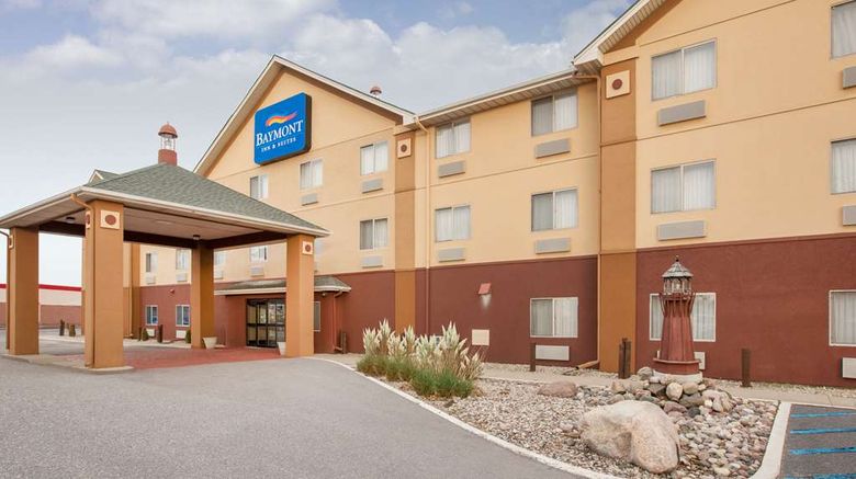 <b>Baymont Inn/Suites Conf Ctr-South Haven Exterior</b>. Images powered by <a href="https://iceportal.shijigroup.com/" title="IcePortal" target="_blank">IcePortal</a>.
