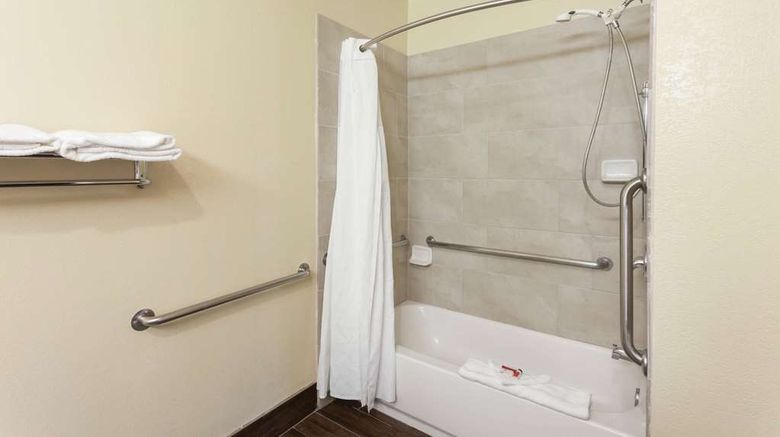 <b>Super 8 Bakersfield South Room</b>. Images powered by <a href="https://iceportal.shijigroup.com/" title="IcePortal" target="_blank">IcePortal</a>.