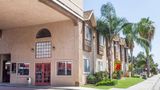 Super 8 Bakersfield South Exterior