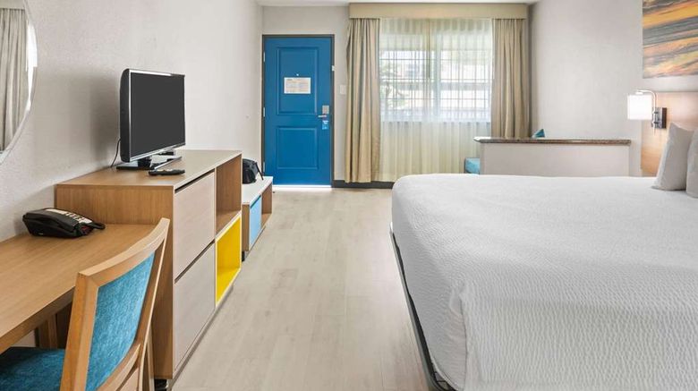 <b>Days Inn & Suites San Diego E / El Cajon Room</b>. Images powered by <a href="https://iceportal.shijigroup.com/" title="IcePortal" target="_blank">IcePortal</a>.