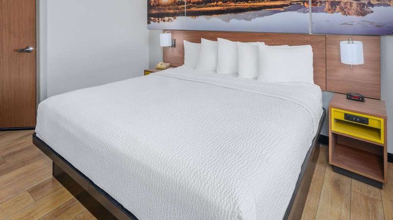 <b>Days Inn Greeley Room</b>. Images powered by <a href="https://iceportal.shijigroup.com/" title="IcePortal" target="_blank">IcePortal</a>.