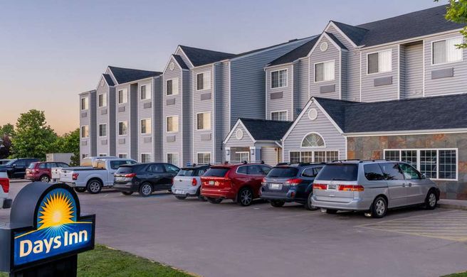 Days Inn Greeley Exterior