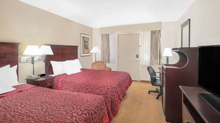 Days Inn Springfield/Phil Intl Airport Room
