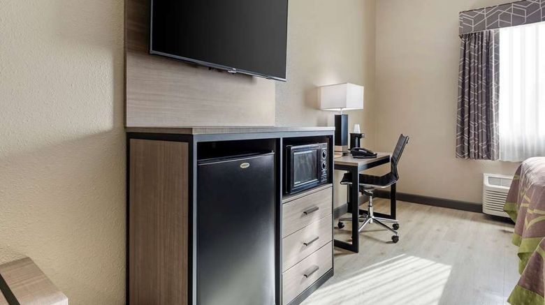 <b>Super 8 by Wyndham Harker Heights Room</b>. Images powered by <a href="https://iceportal.shijigroup.com/" title="IcePortal" target="_blank">IcePortal</a>.